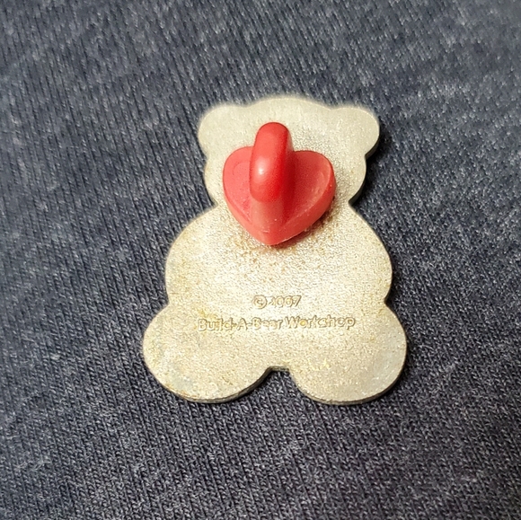 2007 Build A Bear Workshop Lapel Pin Brooch - Picture 2 of 3